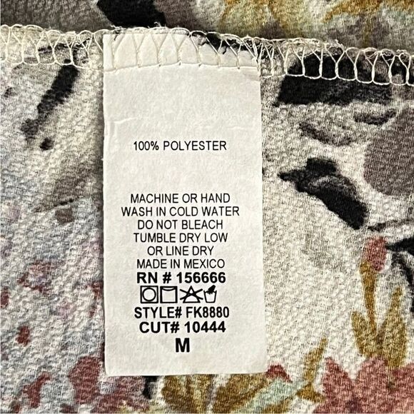 NWT Free Kisses Ivory Pink Black Floral Bell Sleeve Attached Necklace Top Size M - Picture 7 of 9